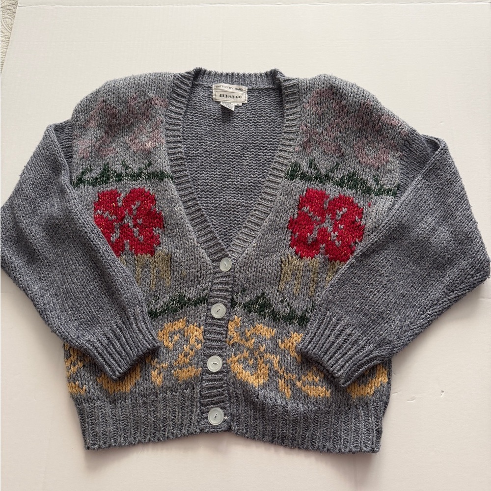 Chic Gray Cardigan with Floral Accents